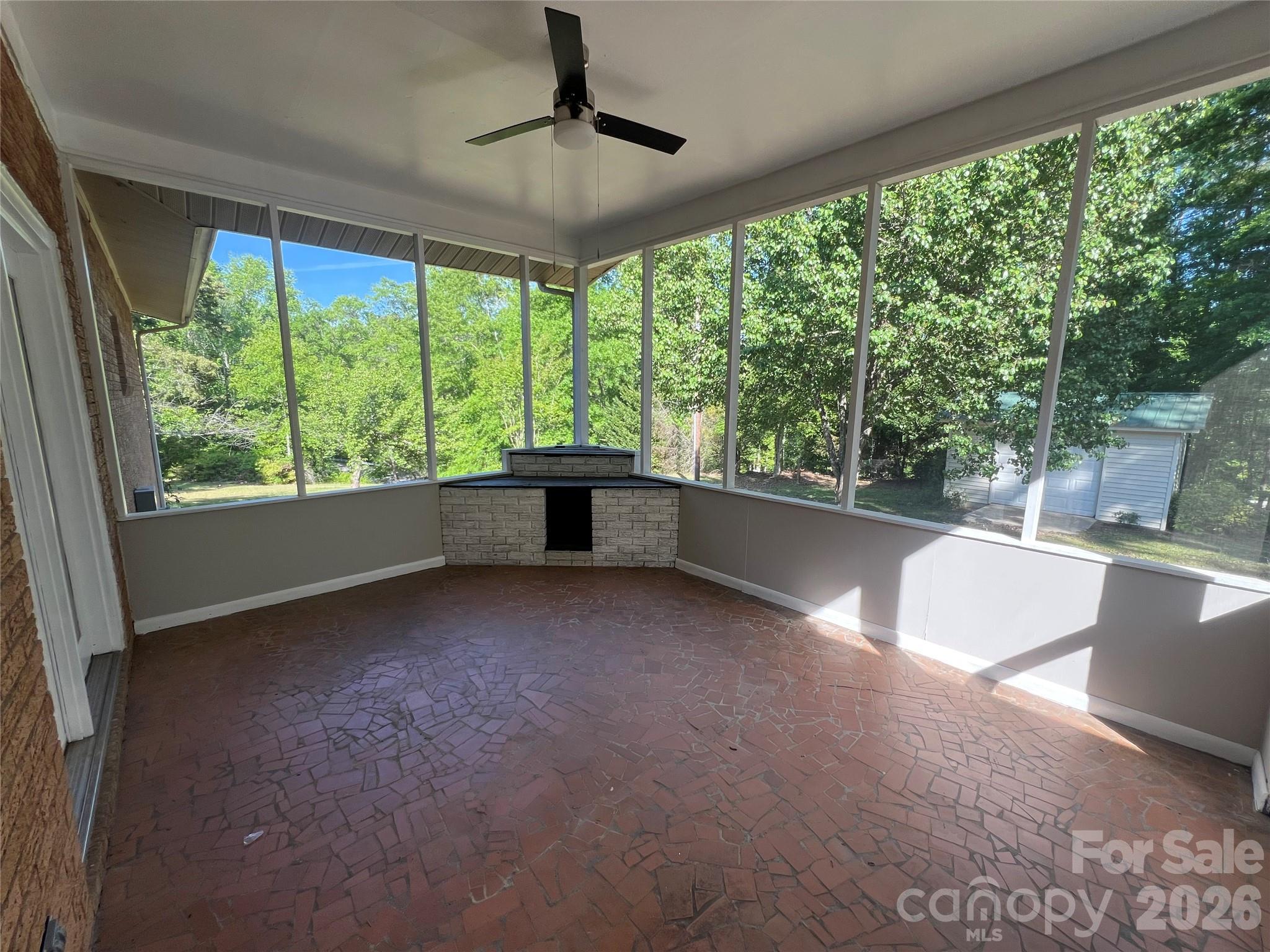 280 Raintree Road Great Falls, SC 29055 - Photo 13 of 40