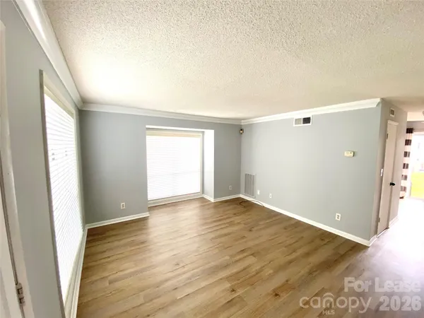$1,295 | 1931 Lancer Court, Gastonia, NC 28054