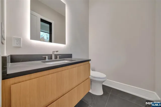 $4,698,000 | 44 Orchard Road, Demarest, NJ 07627