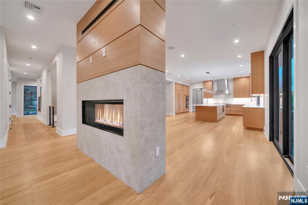 44 Orchard Road Demarest, NJ 07627 - Photo 17 of 50