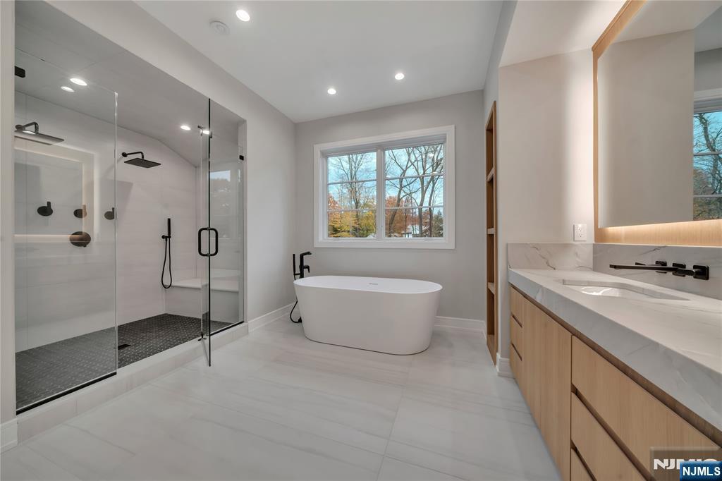 44 Orchard Road Demarest, NJ 07627 - Photo 29 of 50