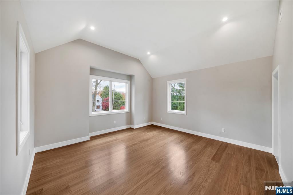 44 Orchard Road Demarest, NJ 07627 - Photo 36 of 50