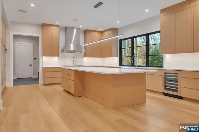 $4,698,000 | 44 Orchard Road, Demarest, NJ 07627