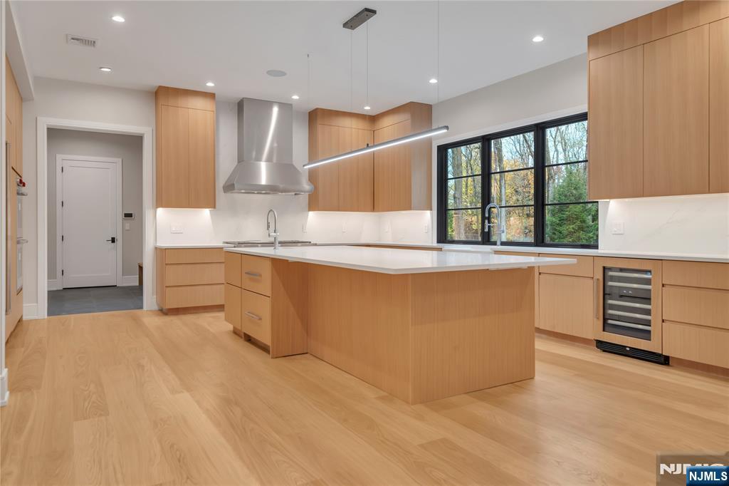 44 Orchard Road Demarest, NJ 07627 - Photo 8 of 50