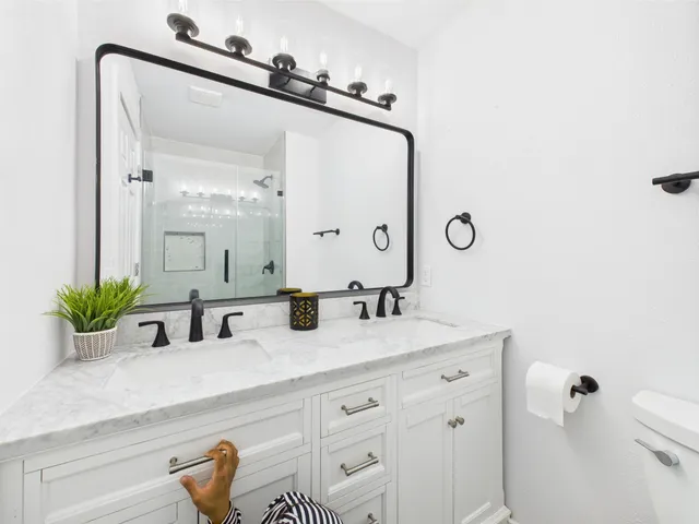 $255,000 | 19503 Atascocita Shores Drive, Humble, TX 77346