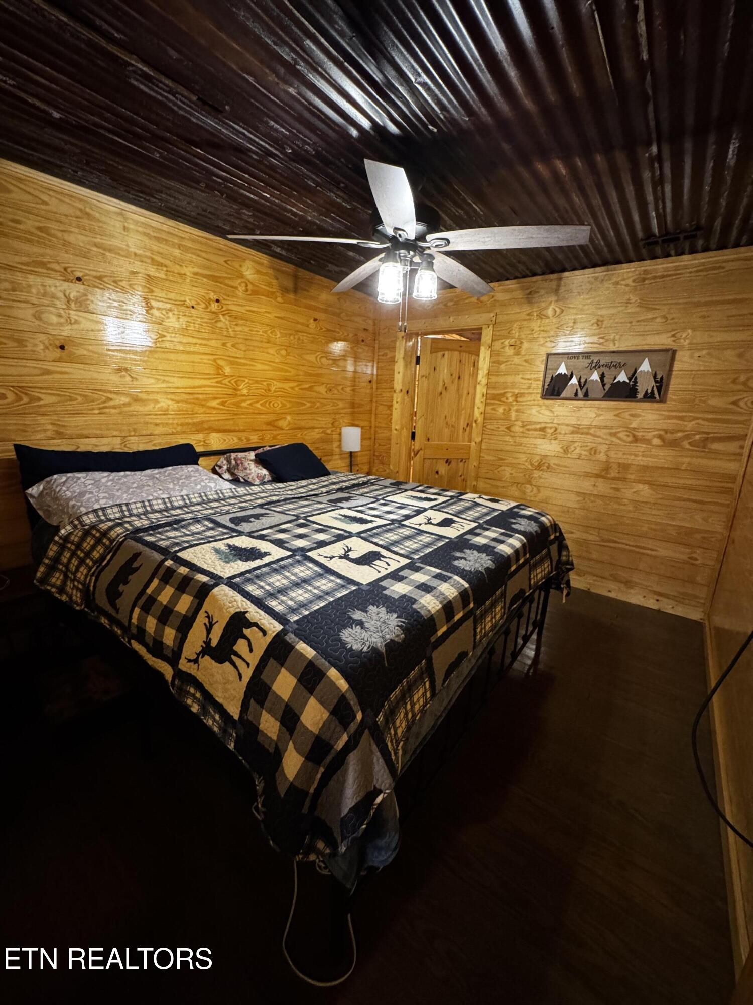 1176-1186 Shea Road Huntsville, TN 37756 - Photo 20 of 60 IMG_3185