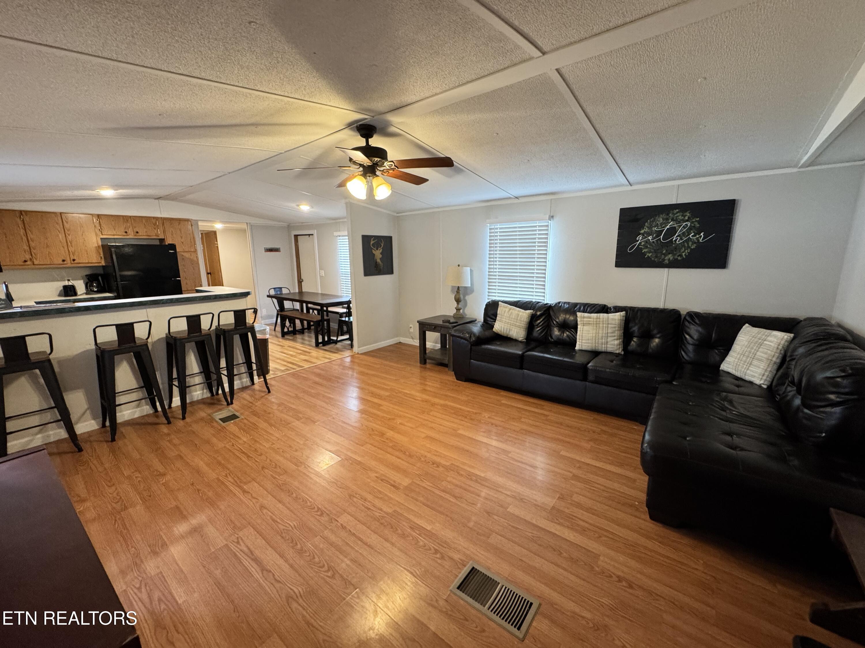 1176-1186 Shea Road Huntsville, TN 37756 - Photo 35 of 60 IMG_3208