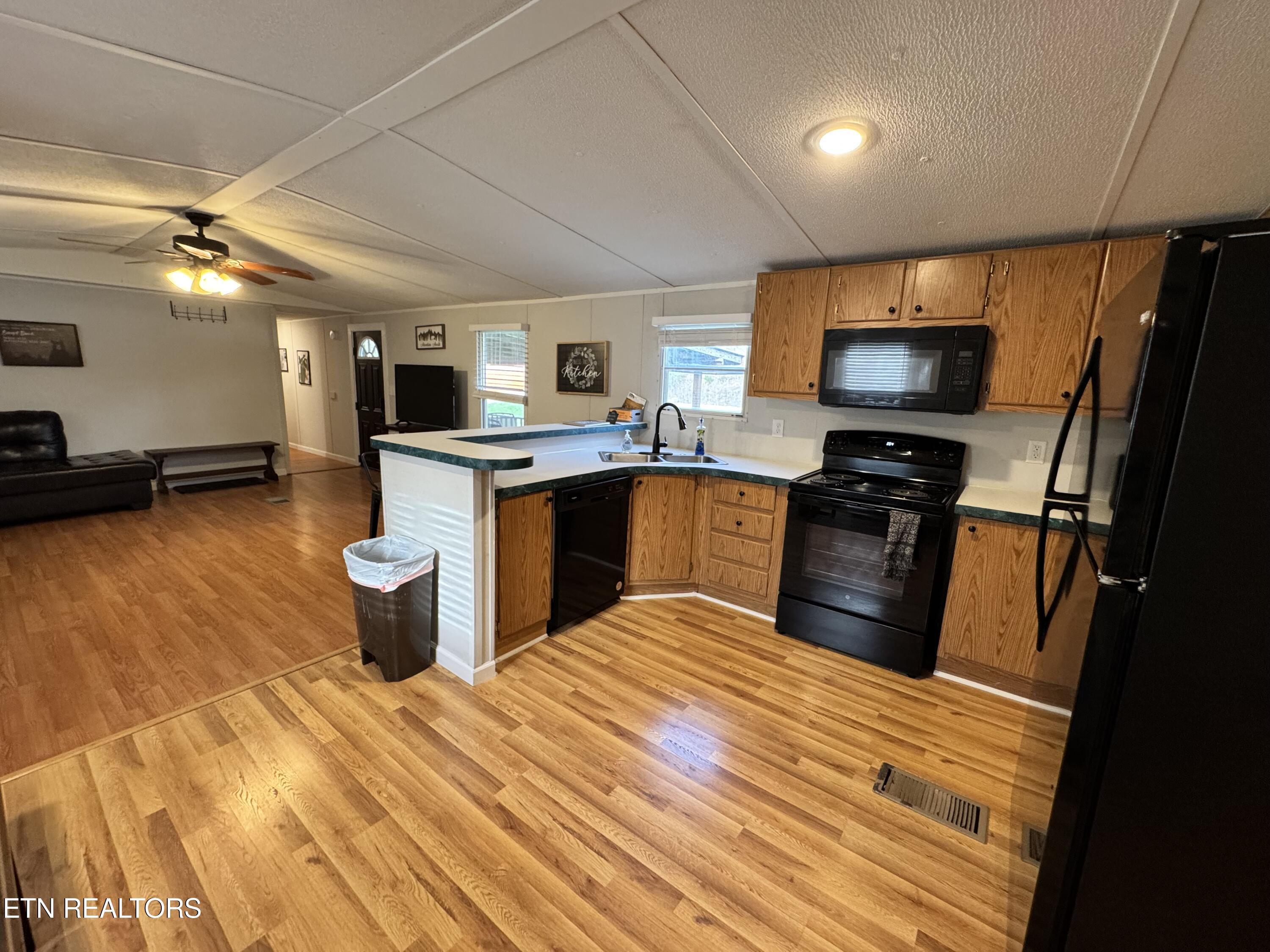 1176-1186 Shea Road Huntsville, TN 37756 - Photo 41 of 60 IMG_3214