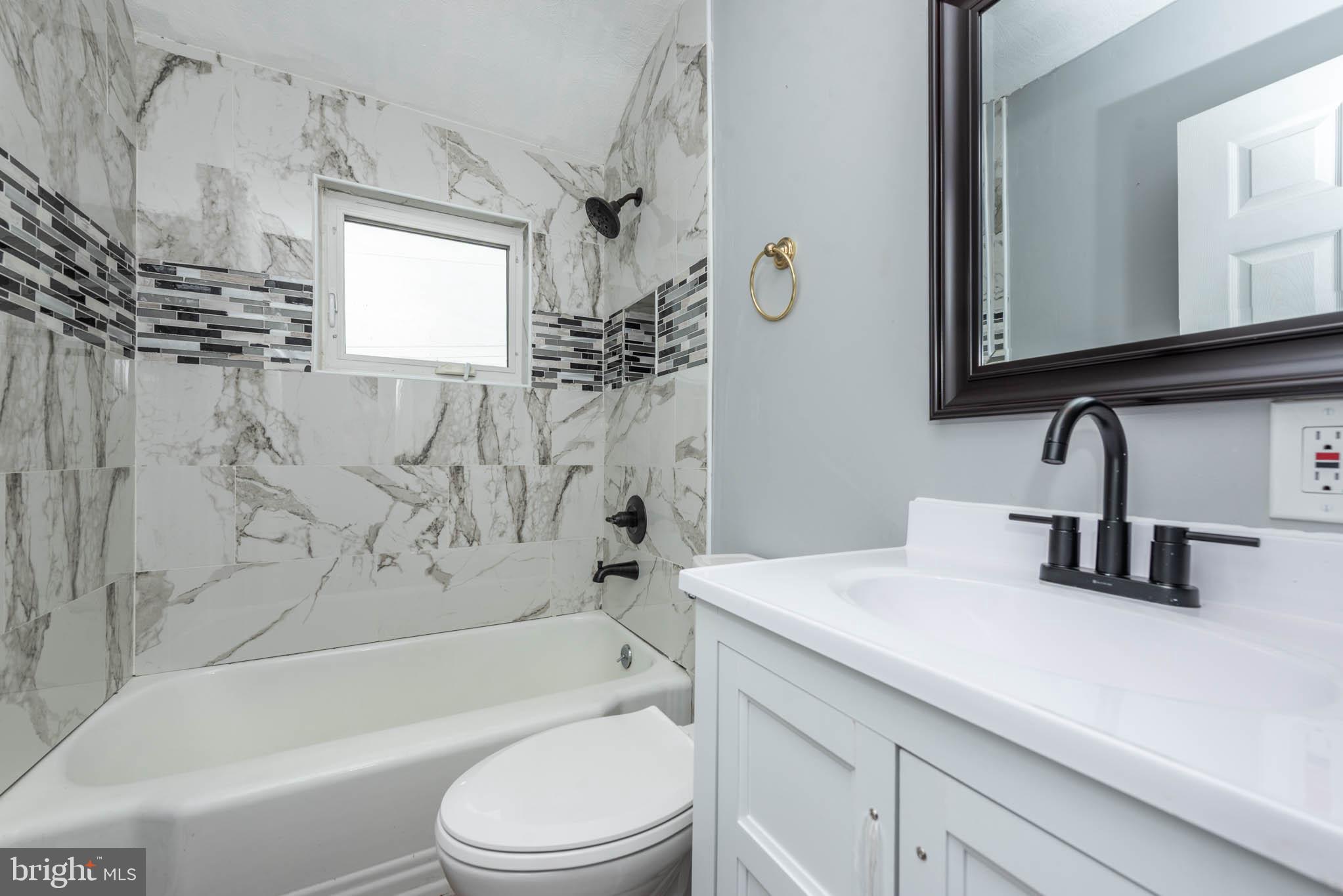 813 Middlesex Road Baltimore, MD 21221 - Photo 19 of 34