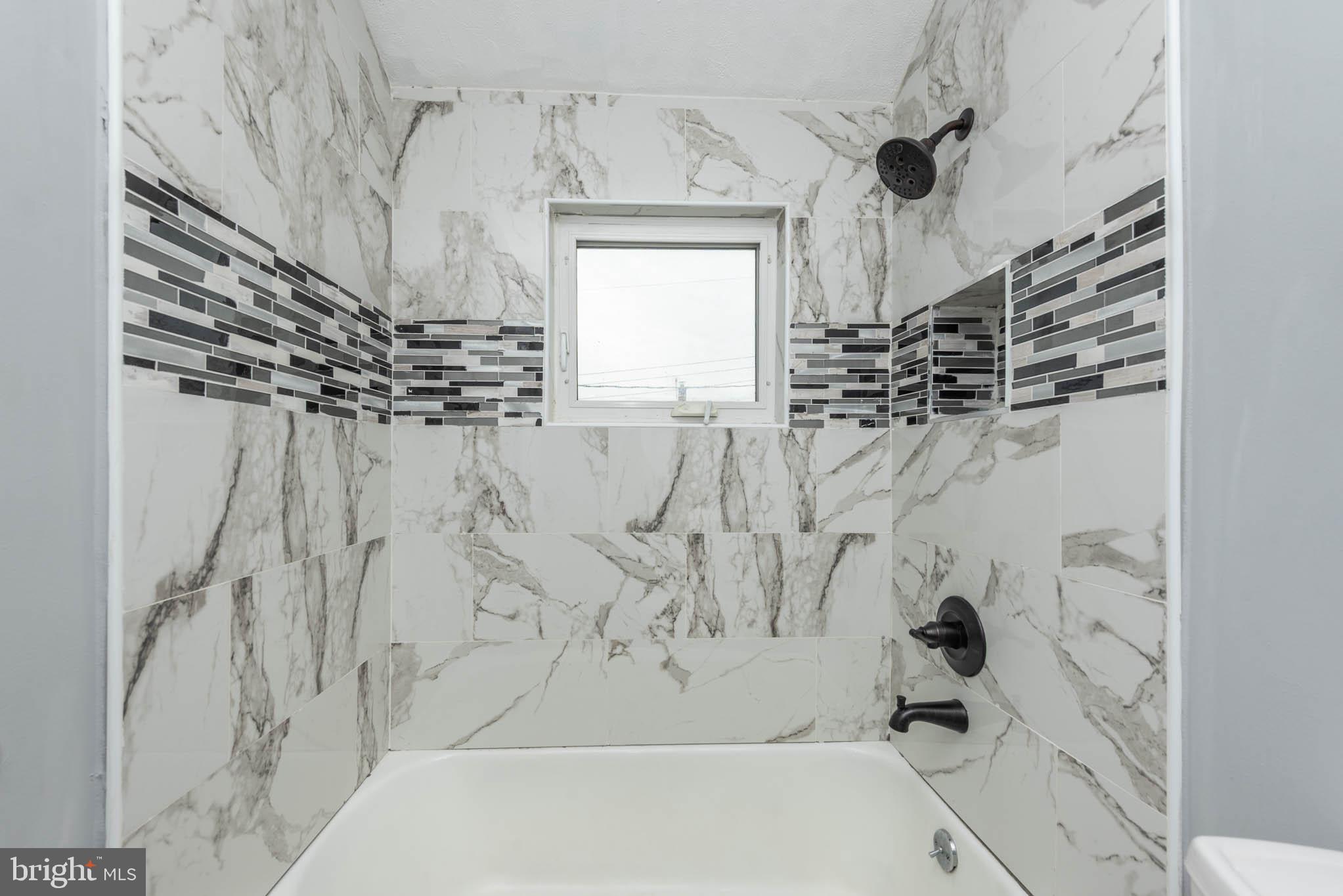 813 Middlesex Road Baltimore, MD 21221 - Photo 20 of 34