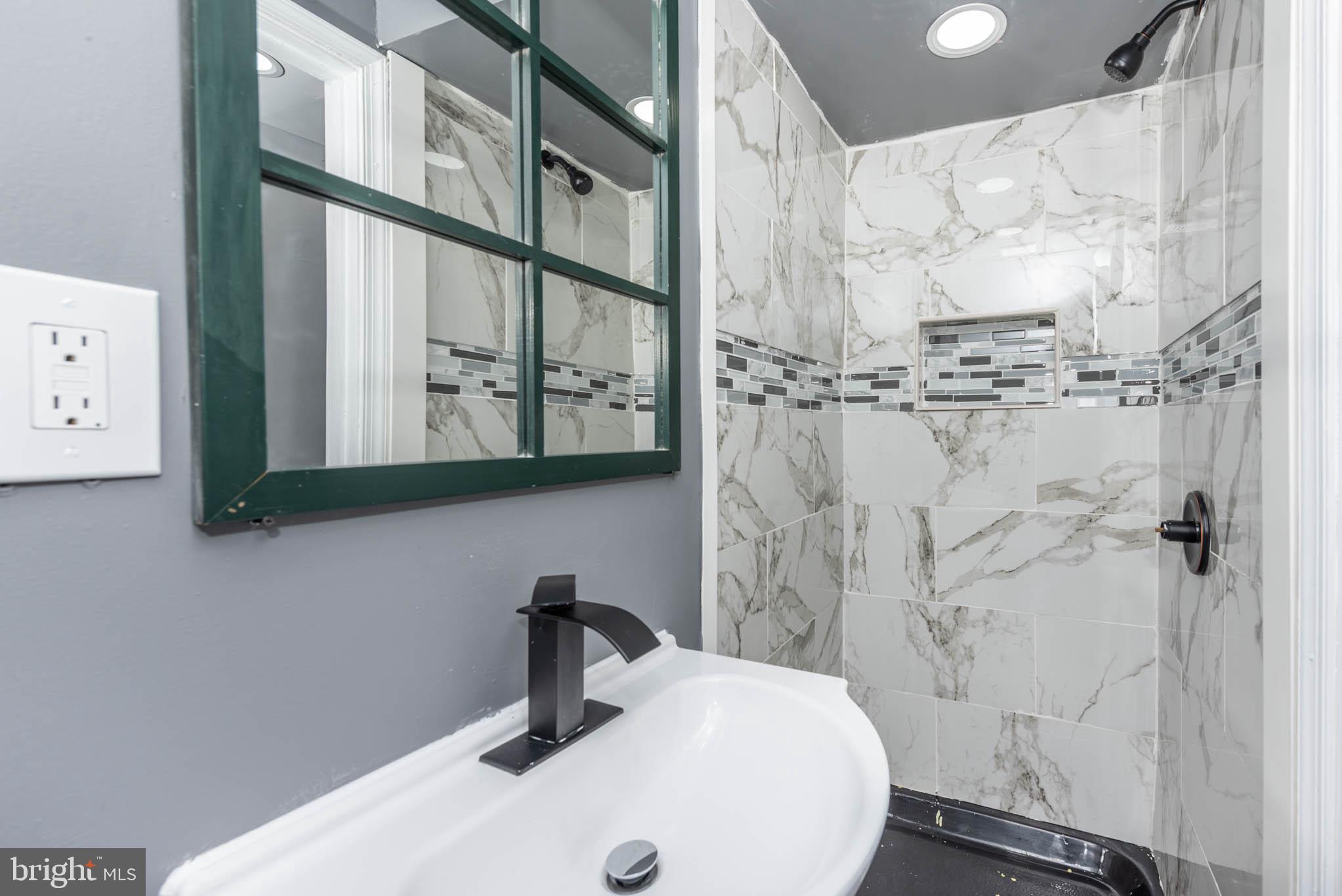 813 Middlesex Road Baltimore, MD 21221 - Photo 26 of 34