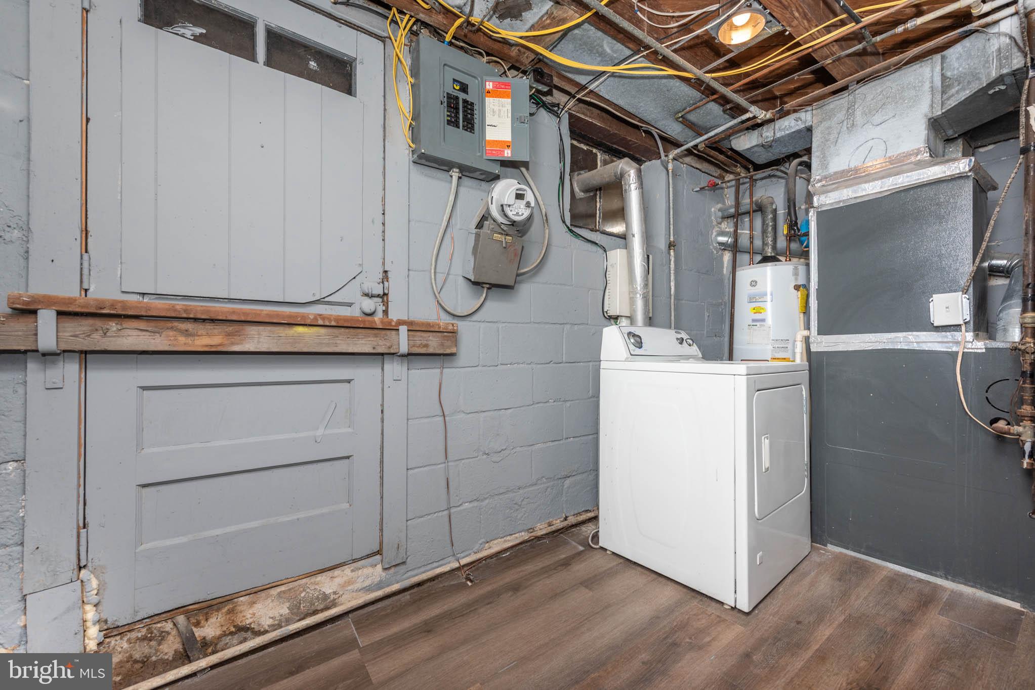 813 Middlesex Road Baltimore, MD 21221 - Photo 27 of 34