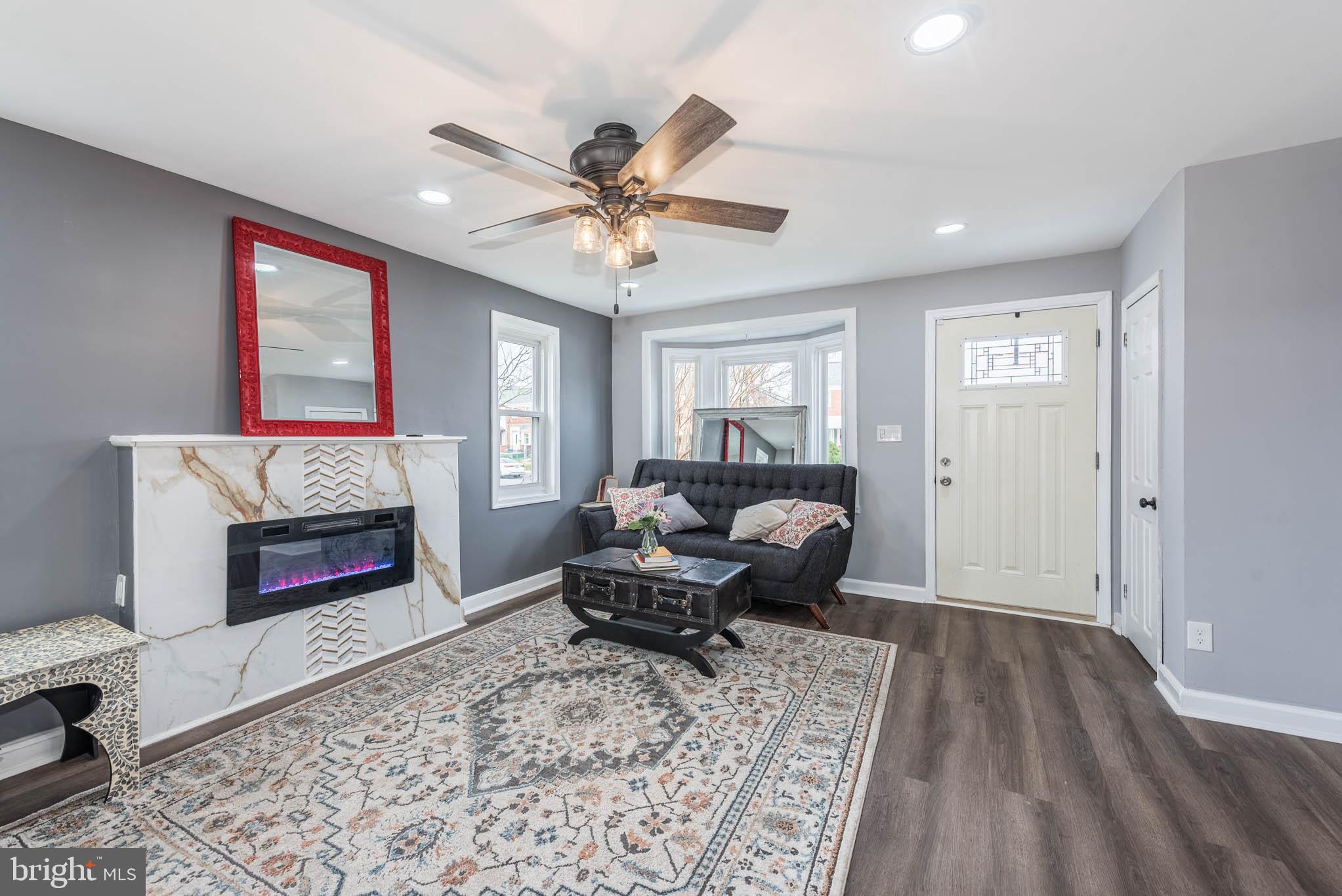 813 Middlesex Road Baltimore, MD 21221 - Photo 5 of 34