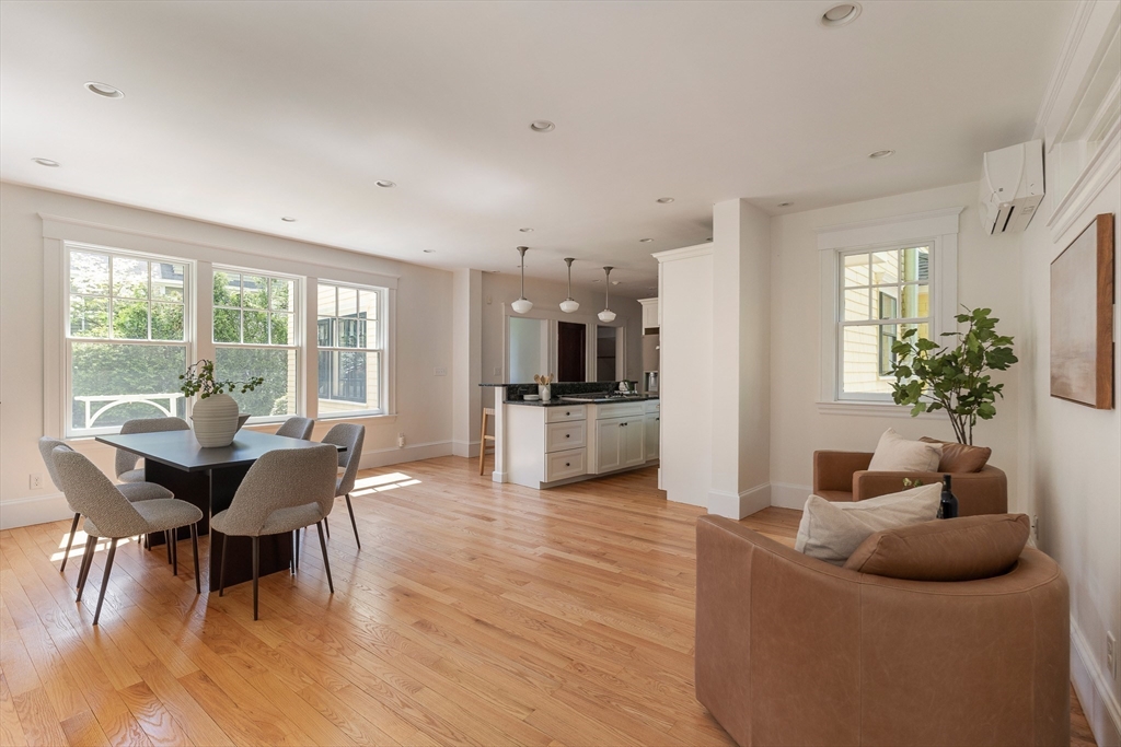 4 Lawrence Street Winchester, MA 01890 - Photo 10 of 40