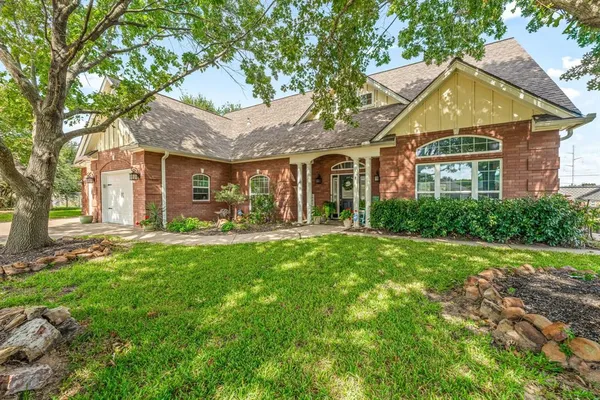 $544,000 | 1517 Oakwood Drive, Stephenville, TX 76401