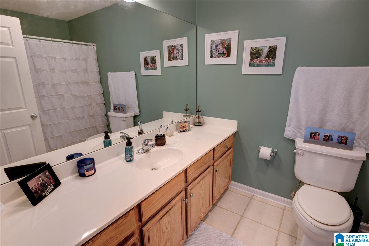 541 Summit Circle Fultondale, AL 35068 - Photo 13 of 23