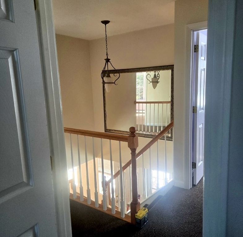 1113 West Road Ashby, MA 01431 - Photo 5 of 10