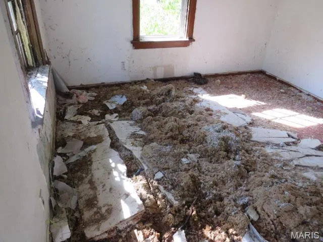 $12,000 | 1633 North 50th Street, East St. Louis, IL 62204