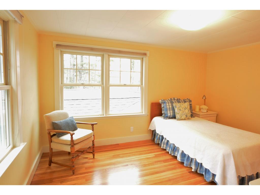 40 Floyd Road Derry, NH 03038 - Photo 21 of 31