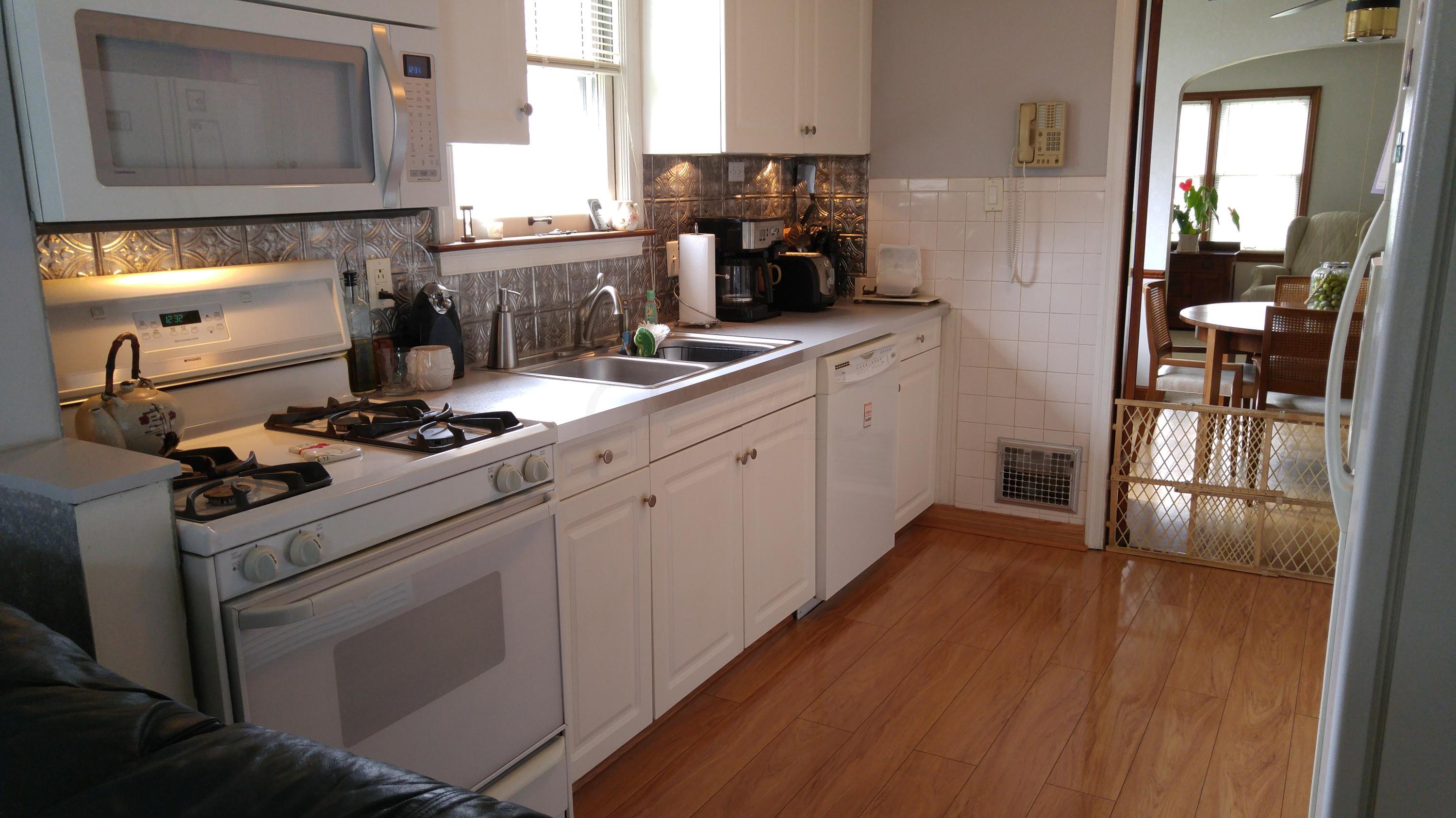 739 Kenwick Road Columbus, OH 43209 - Photo 2 of 5 Gallery Image 2