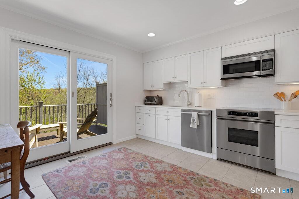 120 Prospect Street, Unit 65 Ridgefield, CT 06877 - Photo 6 of 20