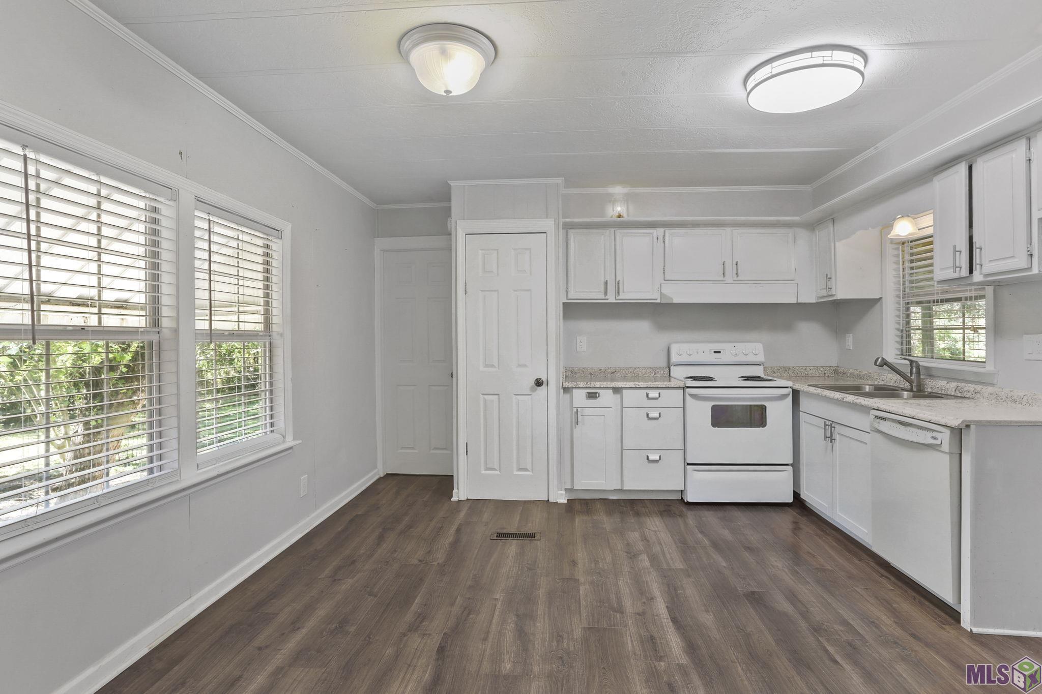 18658 Little Prairie Road Prairieville, LA 70769 - Photo 5 of 27