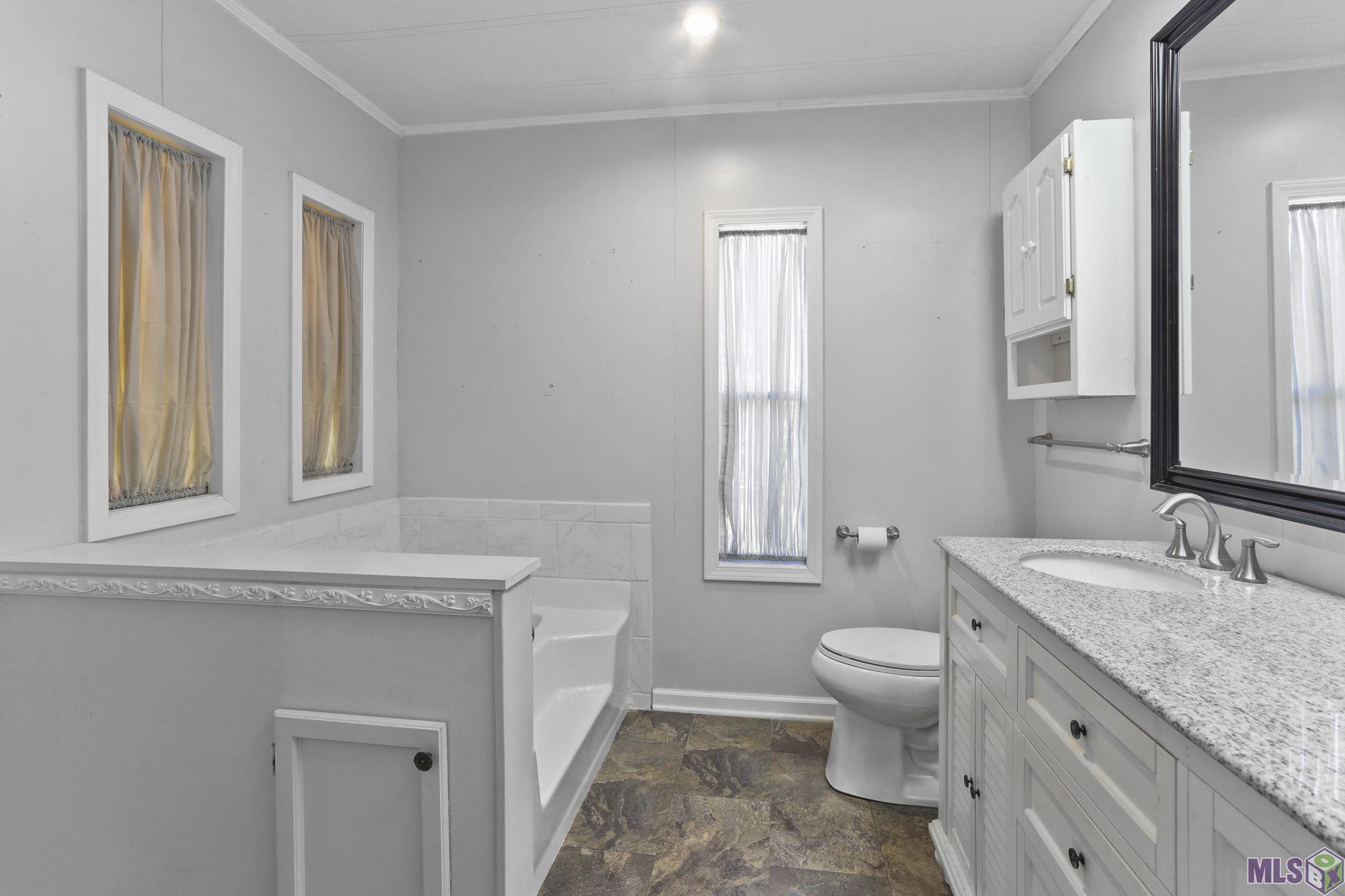 18658 Little Prairie Road Prairieville, LA 70769 - Photo 8 of 27