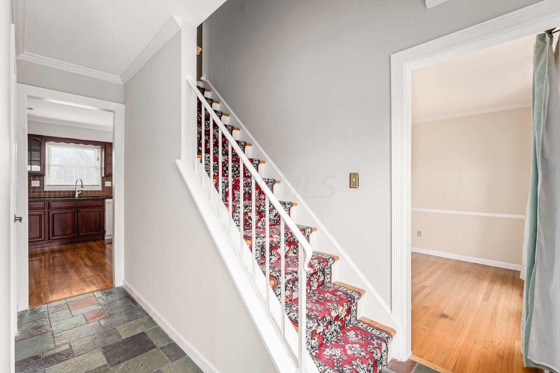 2456 Middlesex Road Columbus, OH 43220 - Photo 4 of 39 Middlesex - 4