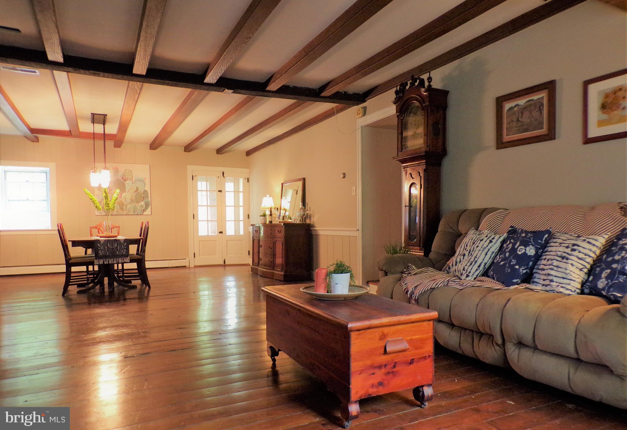 498 Dale Road Barto, PA 19504 - Photo 24 of 58 beautiful beams