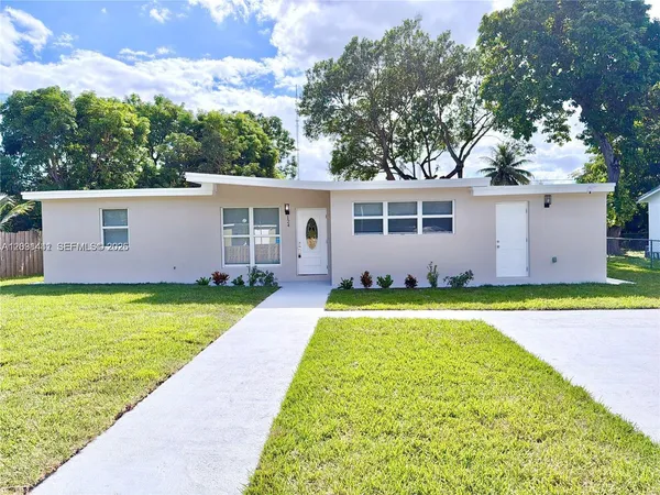 $1,400 | 124 Harvard Road, West Park, FL 33023