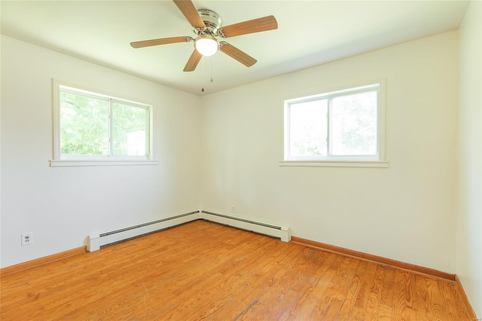 1716 Old Bus Line Road Hillsboro, IL 62049 - Photo 20 of 27 Gallery Image 20