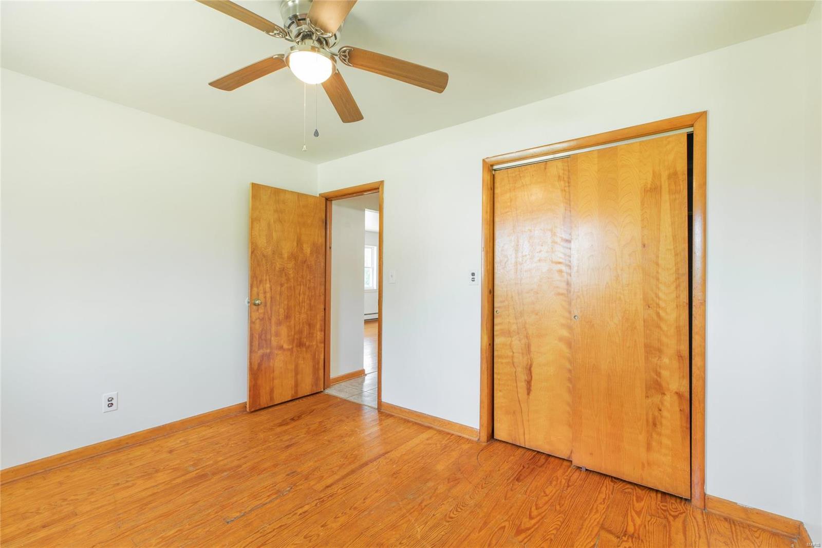 1716 Old Bus Line Road Hillsboro, IL 62049 - Photo 21 of 27 Gallery Image 21