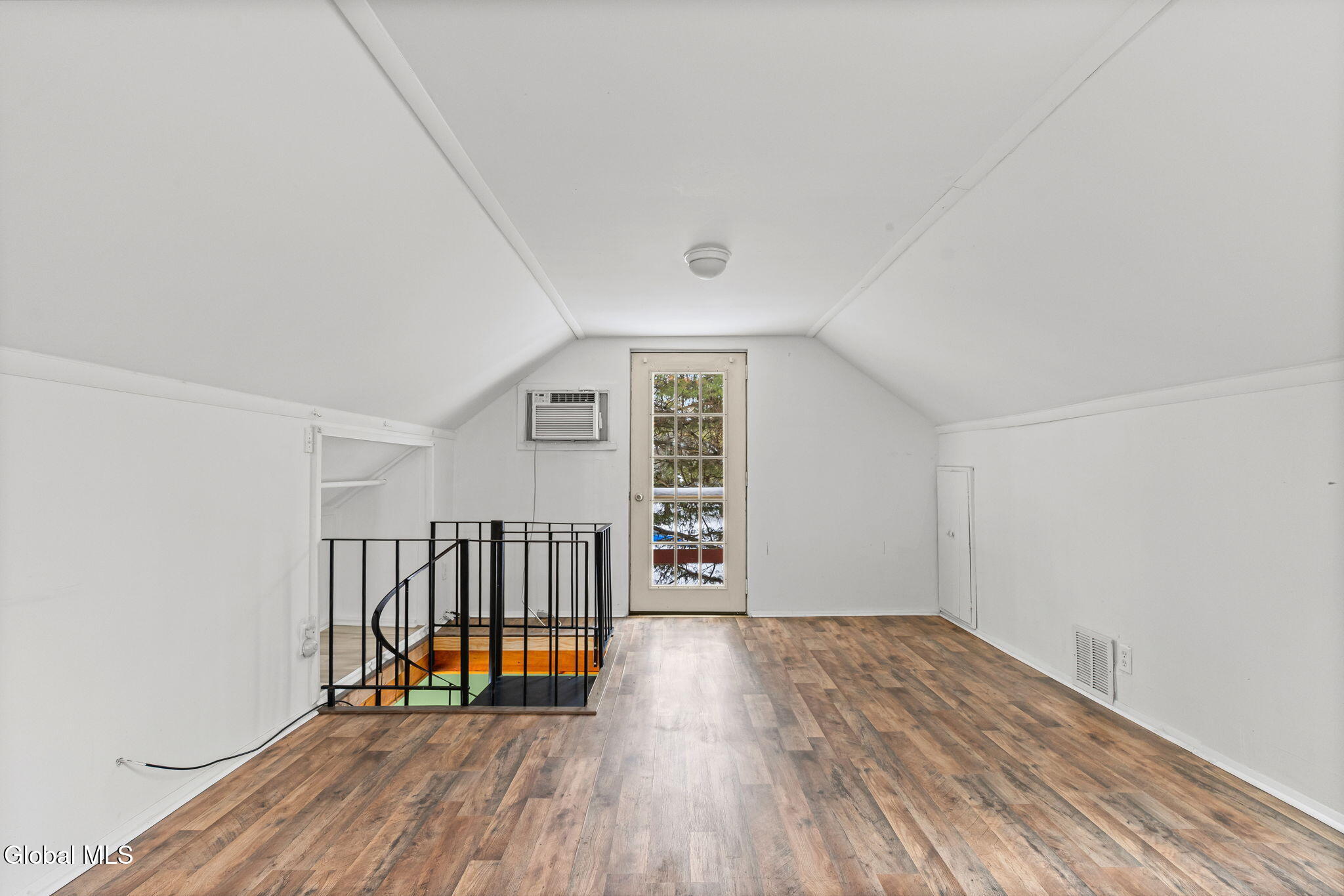 147 Beach Road Halfmoon, NY 12065 - Photo 23 of 33 25-web-or-mls-147-beach-rd