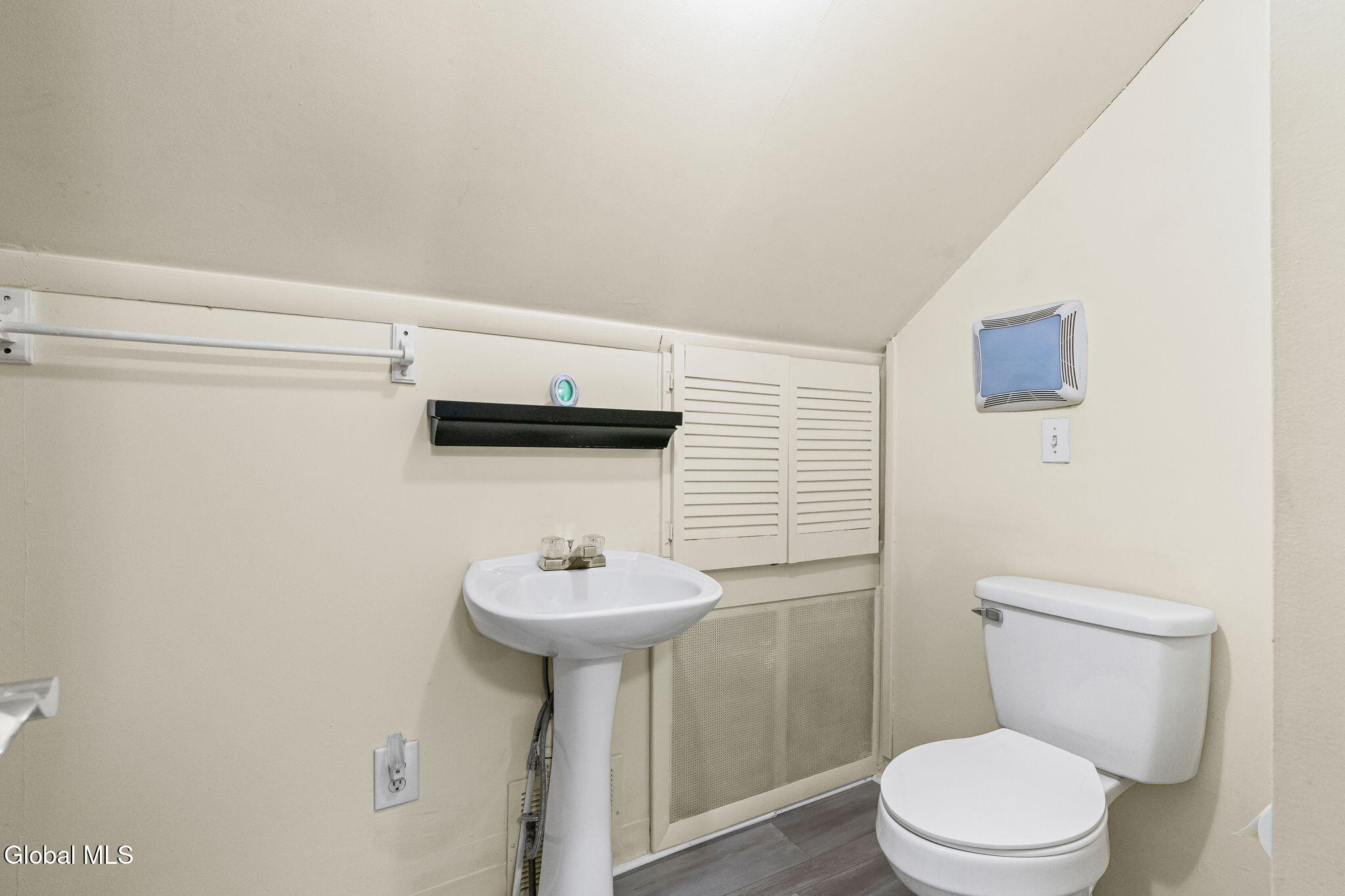 147 Beach Road Halfmoon, NY 12065 - Photo 25 of 33 27-web-or-mls-147-beach-rd