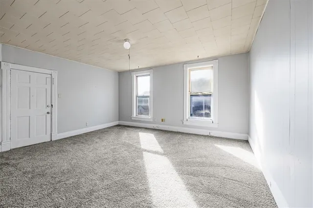 $259,000 | 1420 West 37th Avenue, Kansas City, KS 66103