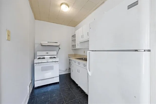 $259,000 | 1420 West 37th Avenue, Kansas City, KS 66103