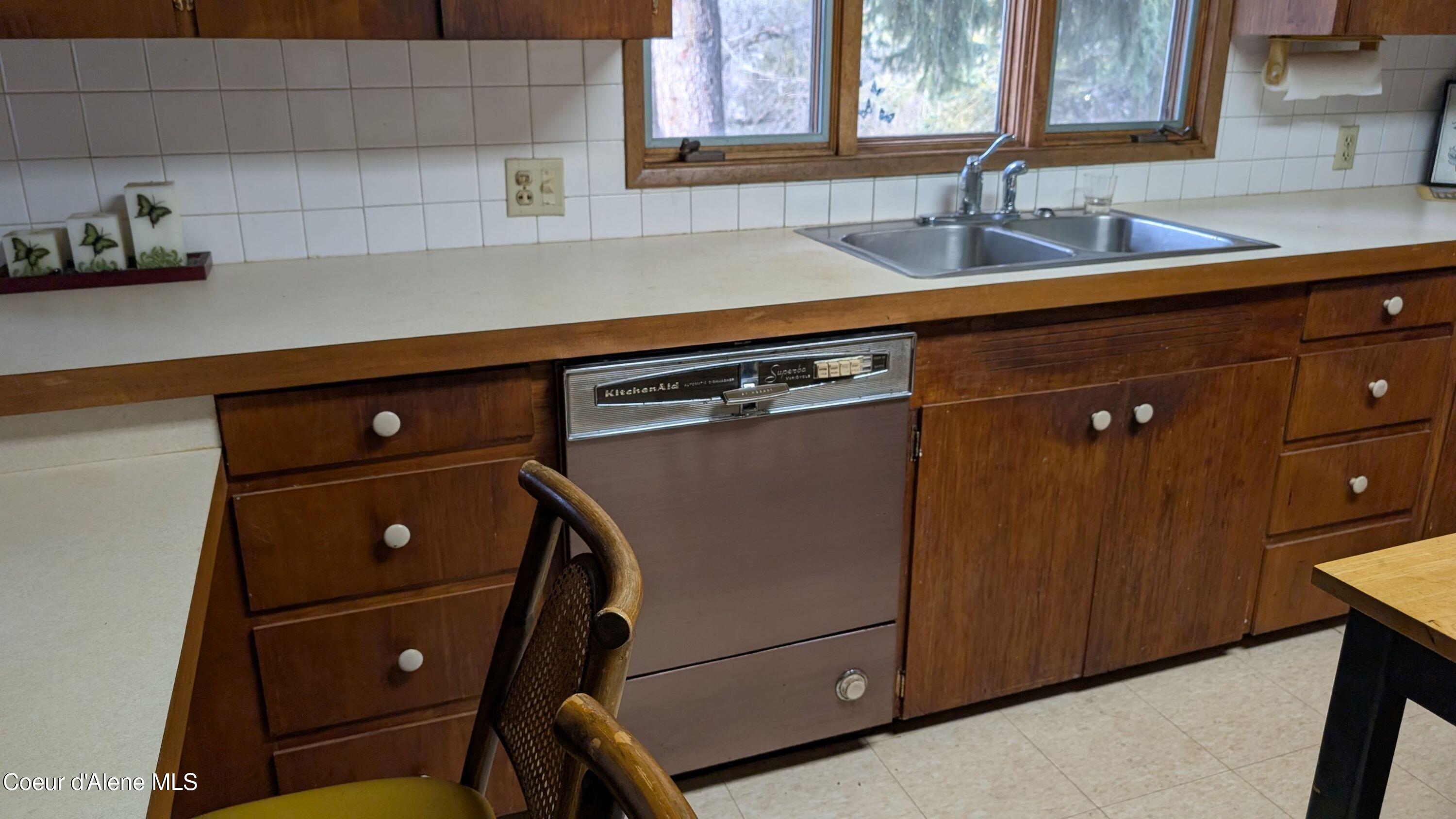 3176 Porthill Loop Bonners Ferry, ID 83805 - Photo 4 of 48 3176 pic 4