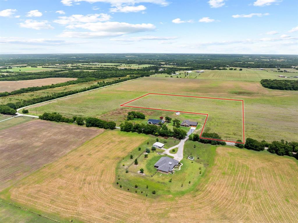 11-acres Sedalia Road Van Alstyne, TX 75495 - Photo 2 of 5 a view of a city