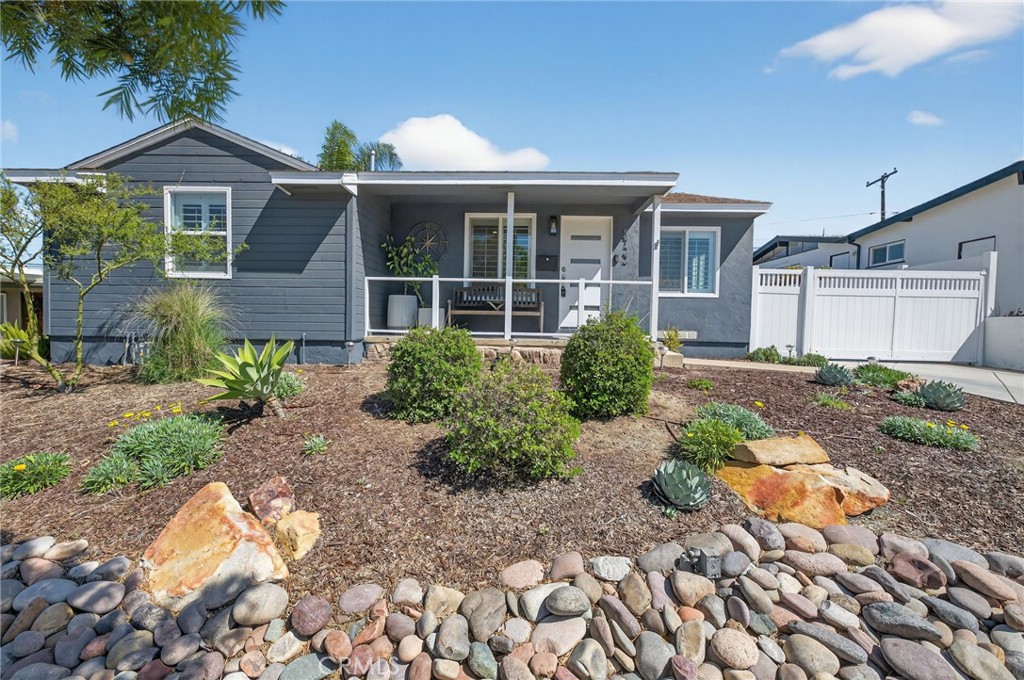 5722 Waring Road San Diego, CA 92120 - Photo 3 of 43