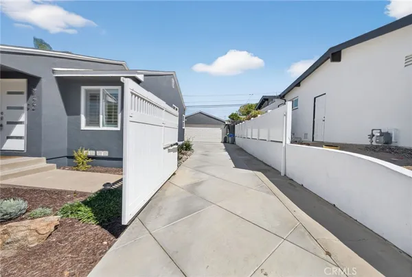 $1,149,900 | 5722 Waring Road, San Diego, CA 92120