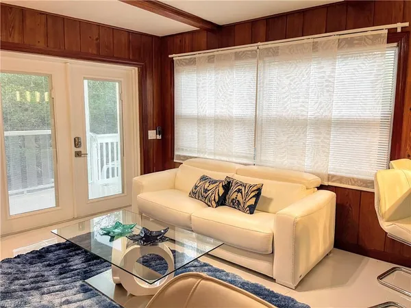 $6,000 | 317 Nature View Court, Unit 3, Fort Myers Beach, FL 33931