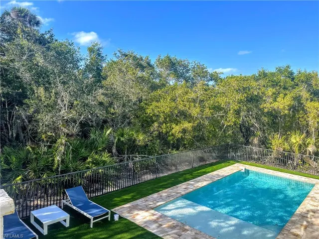 $6,000 | 317 Nature View Court, Unit 3, Fort Myers Beach, FL 33931