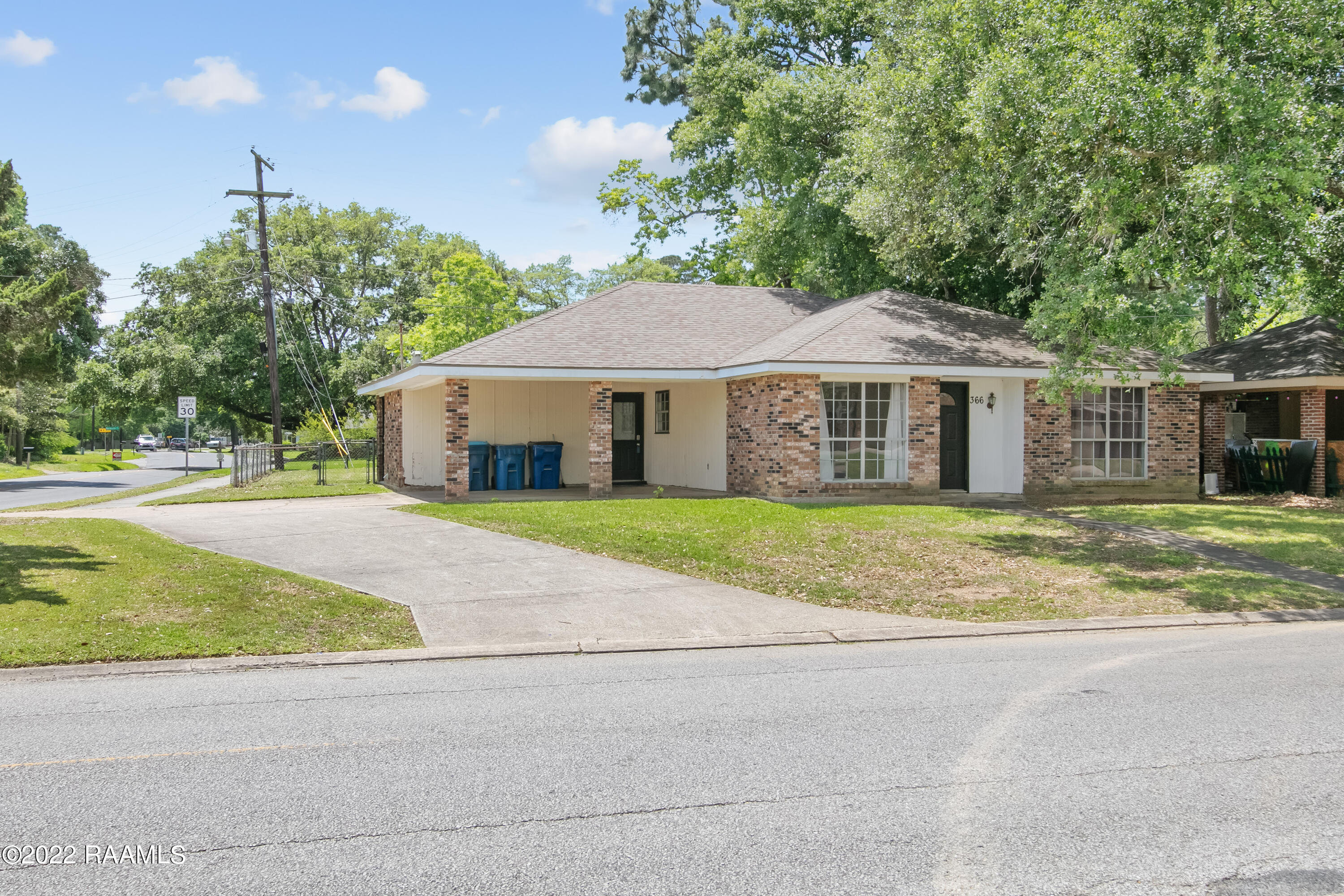 366 Rena Drive Lafayette, LA 70503 - Photo 2 of 18 366 Rena -2