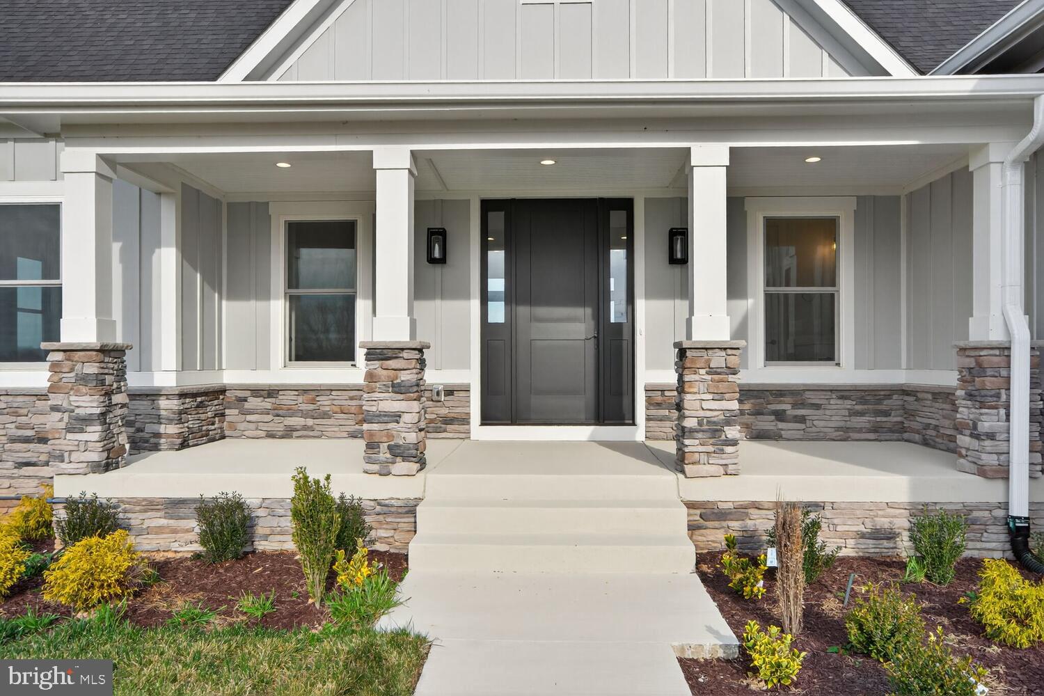 29 Rock Island Ridge Mineral, VA 23117 - Photo 2 of 63