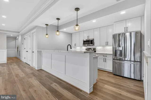 a view of sign board