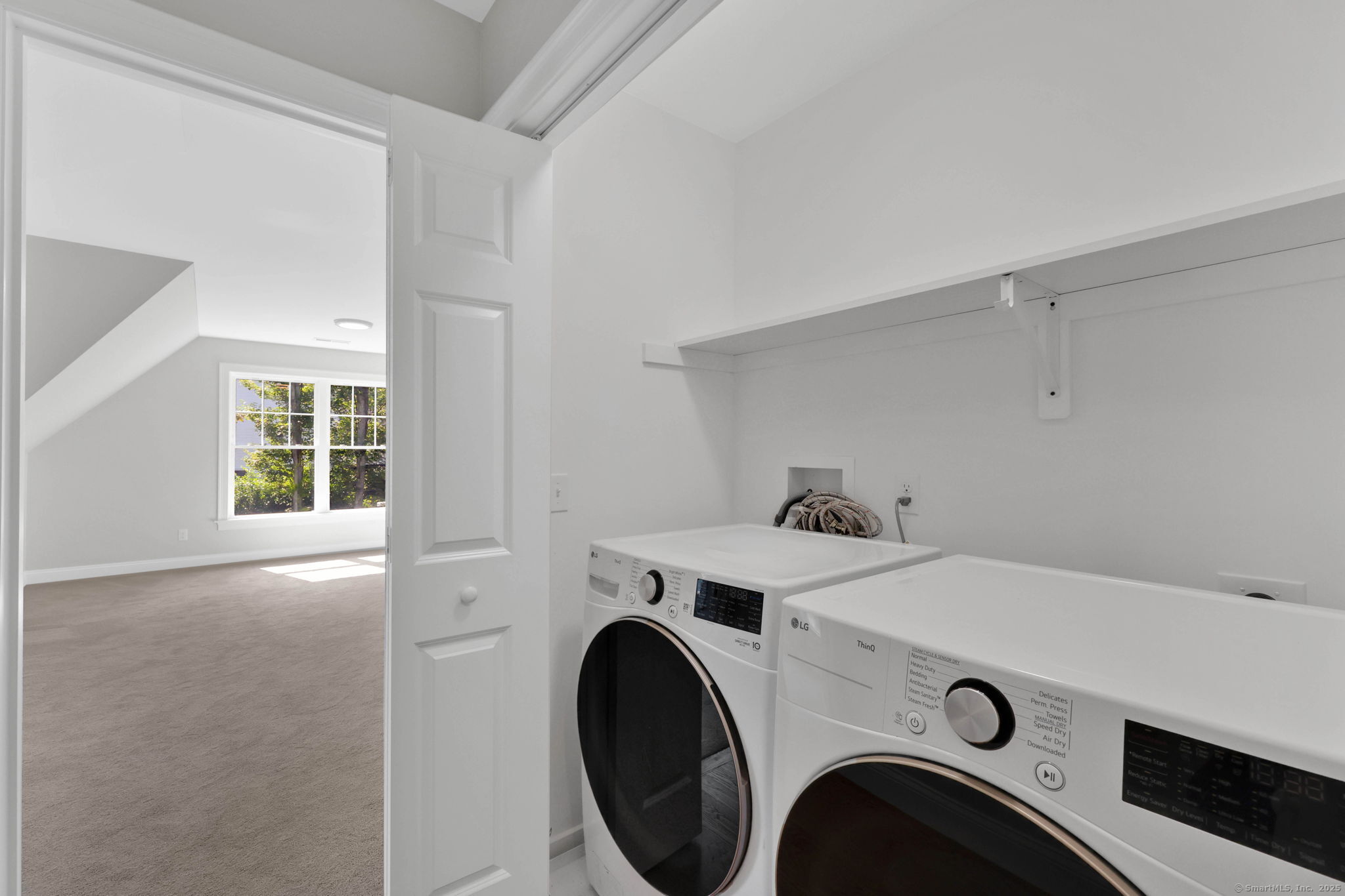 43 Wyllys Farm Road Storrs Mansfield, CT 06268 - Photo 36 of 40 a utility room with dryer and washer