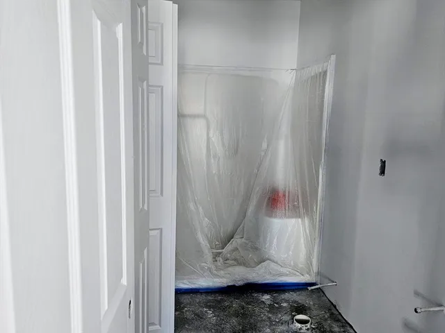 $2,300 | 32 West Street, Unit 3, Middleboro, MA 02346