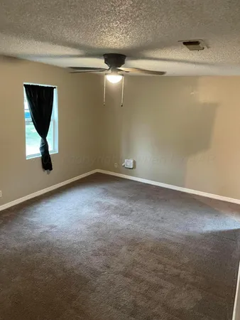 $112,500 | 222 Oak Avenue, Dumas, TX 79029