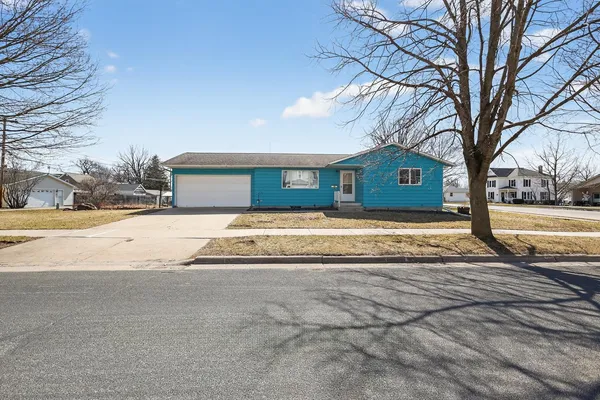 $239,900 | 10 6th Street Southeast, Chatfield, MN 55923