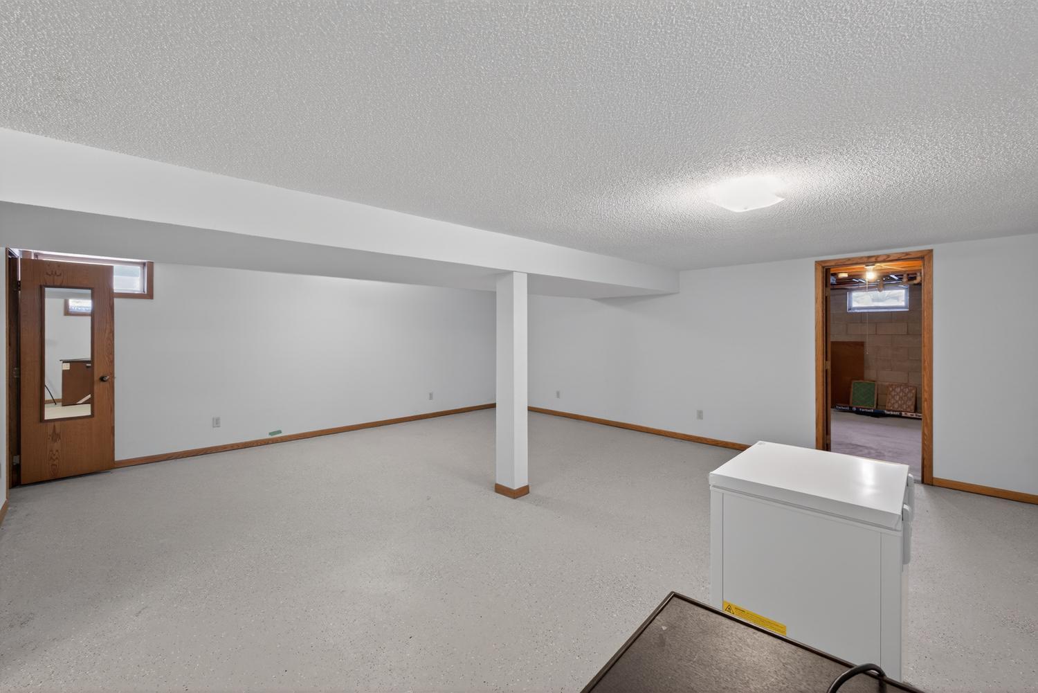 10 6th Street Southeast Chatfield, MN 55923 - Photo 19 of 34